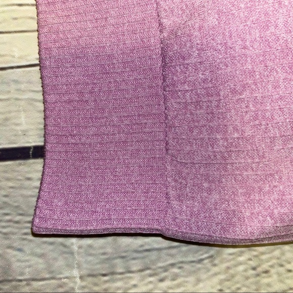 ☯️ Lily Lavender Ribbed Sports Bra ☯️ - Picture 7 of 9